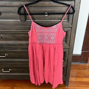 Sundress size M with blue and white embroidery on top